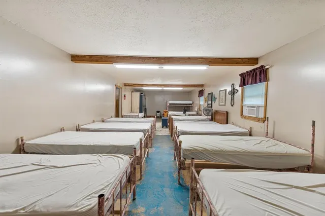 $179,000 | 124 Arrowhead, Comanche, TX 76442