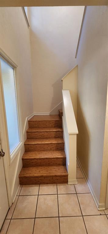 413 Northwest 48th Boulevard Gainesville, FL 32607 - Photo 10 of 21 a view of entryway