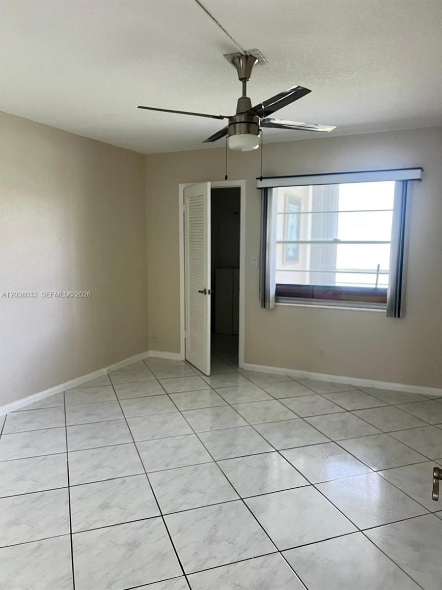 2050 Newcastle A, Unit 2050 Boca Raton, FL 33434 - Photo 7 of 11