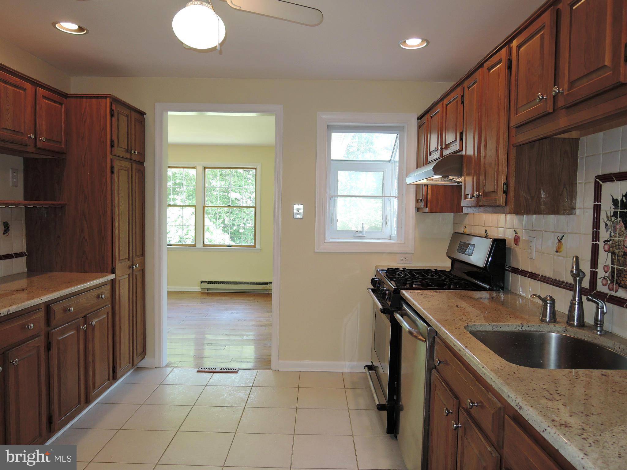 3726 Dance Mill Road Phoenix, MD 21131 - Photo 8 of 30 Kitchen