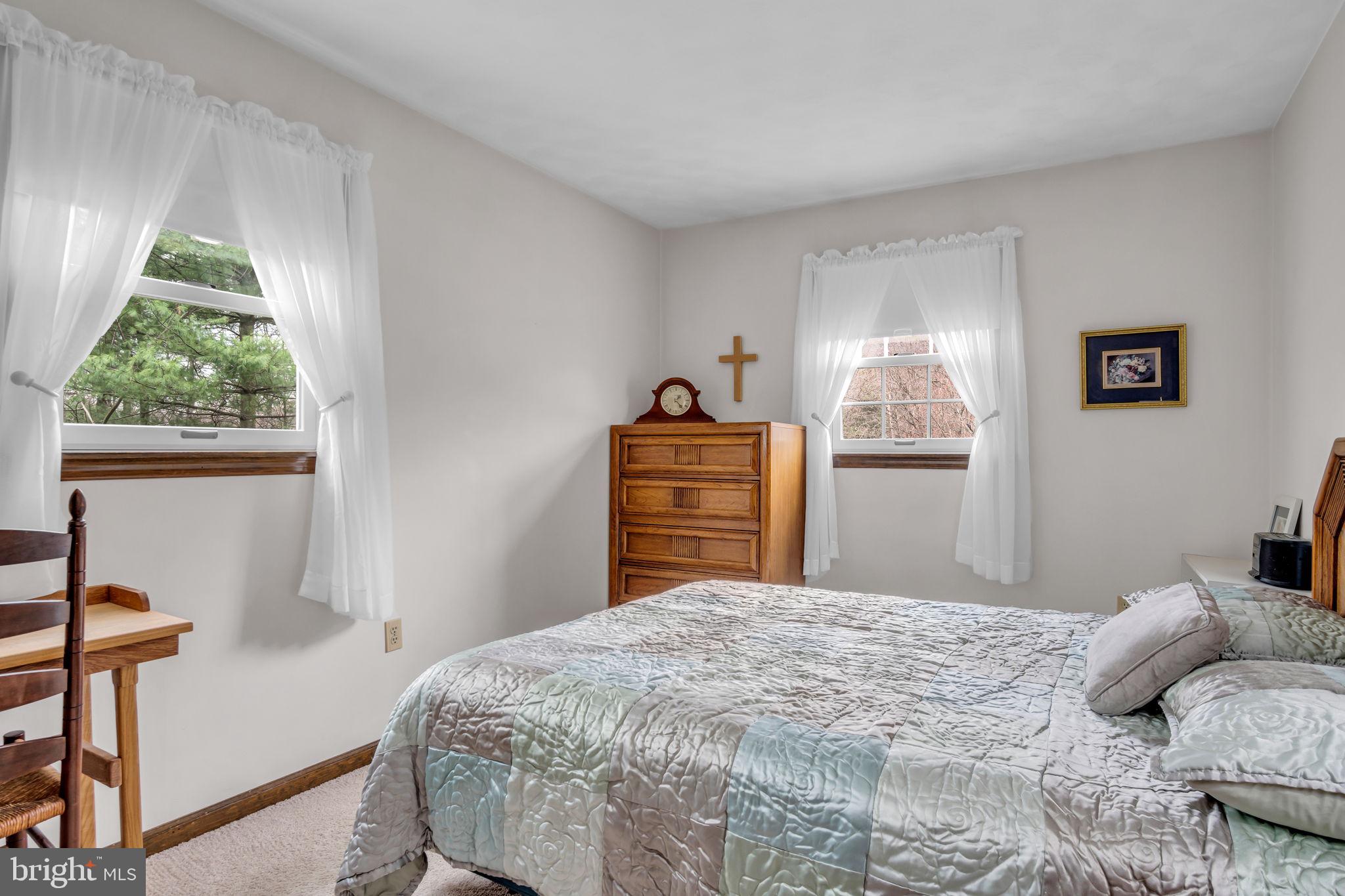 155 Greenbriar Road Elliottsburg, PA 17024 - Photo 17 of 38 Cozy retreat with natural light.