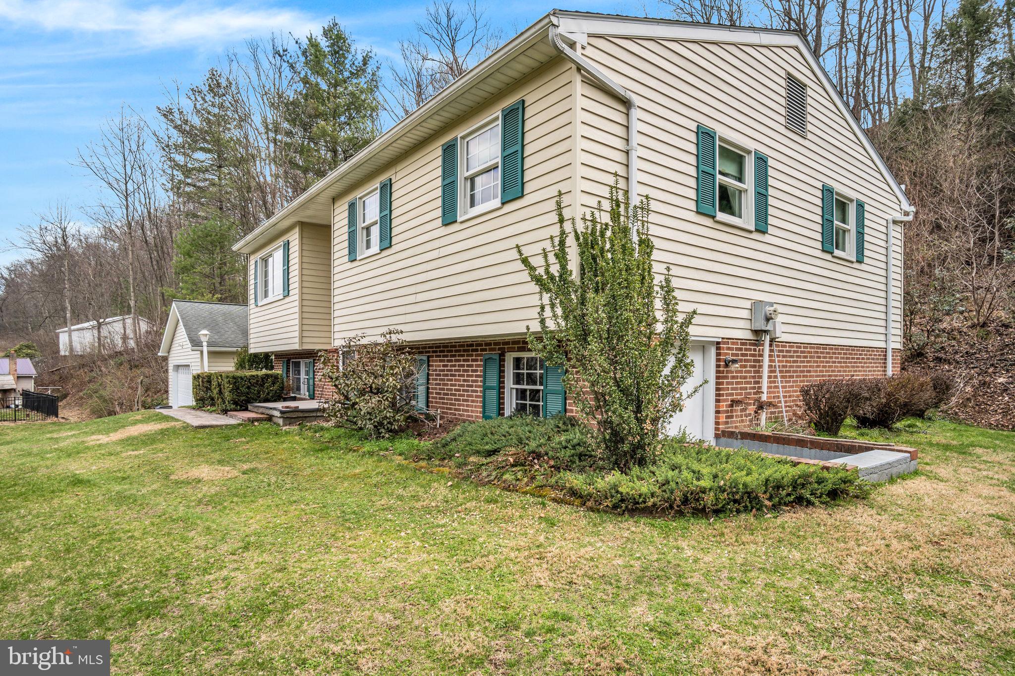 155 Greenbriar Road Elliottsburg, PA 17024 - Photo 32 of 38 Charming home nestled in nature's embrace.