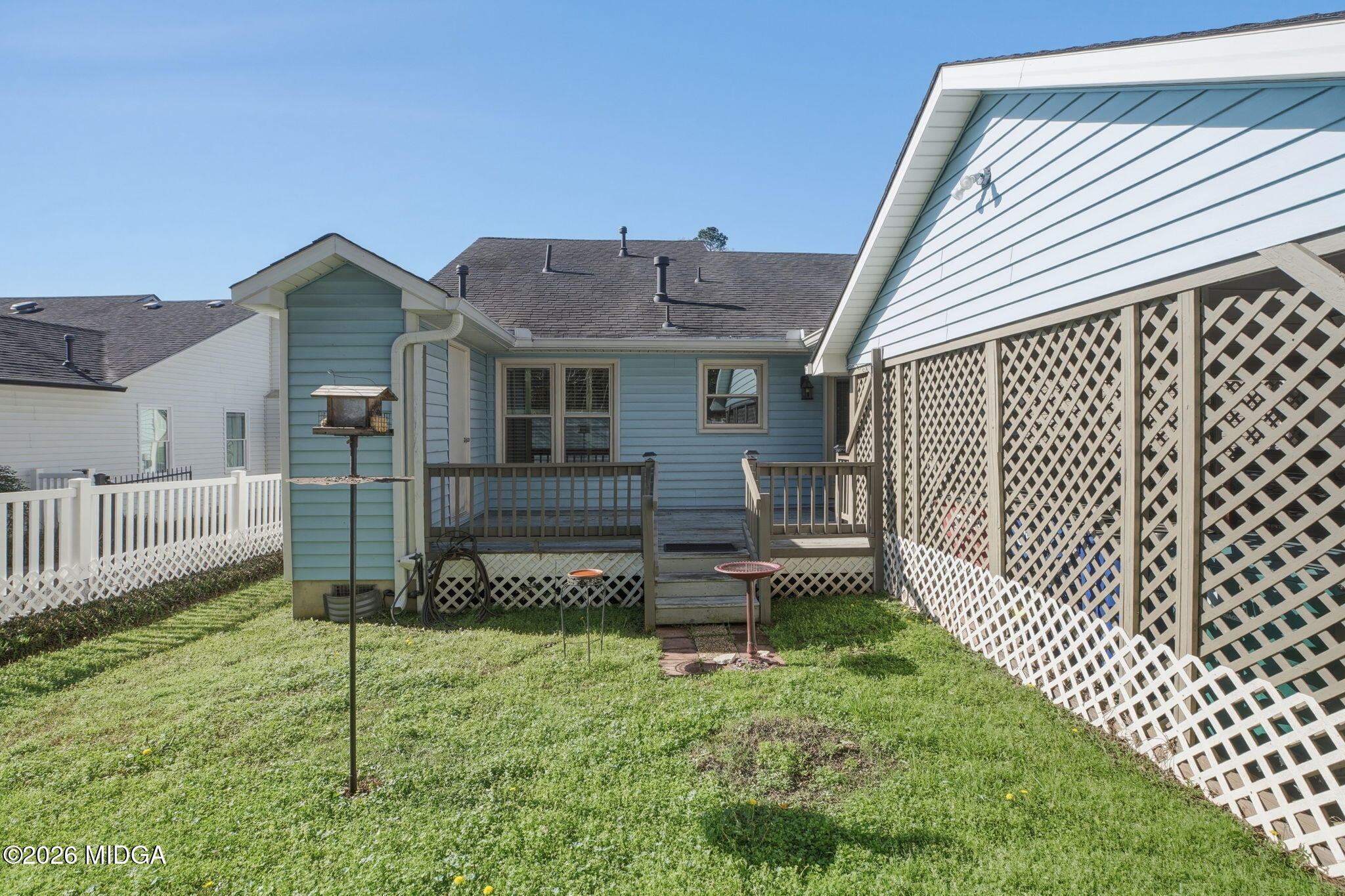 108 Manor Terrace Macon, GA 31210 - Photo 22 of 23 a front view of a house with a fence
