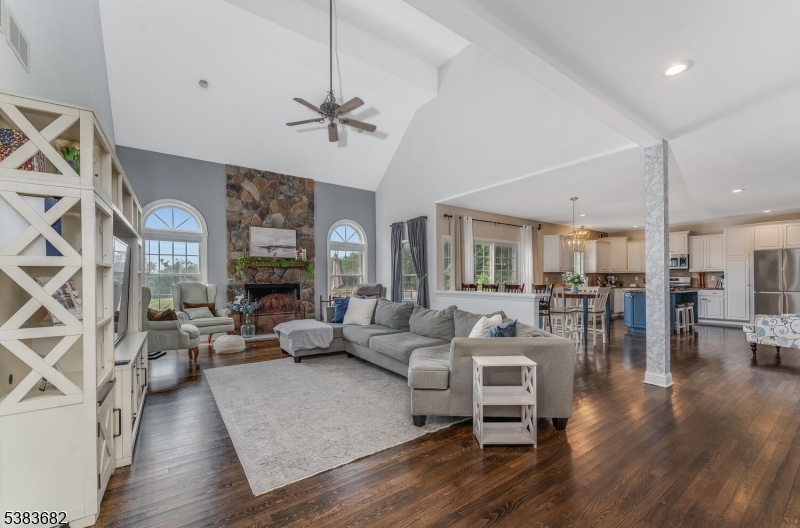 39 Sky Manor Road Pittstown, NJ 08867 - Photo 16 of 42