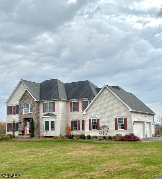 39 Sky Manor Road Pittstown, NJ 08867 - Photo 2 of 42