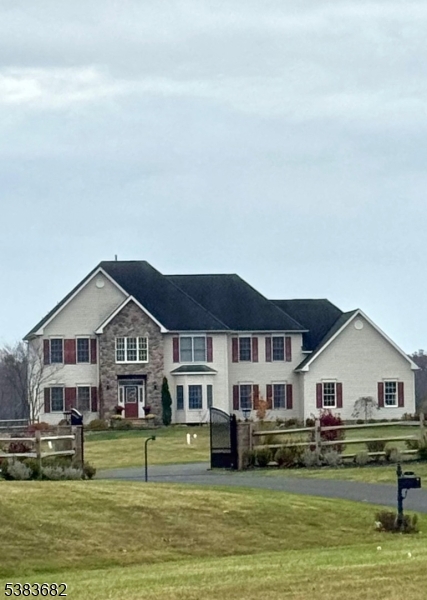 39 Sky Manor Road Pittstown, NJ 08867 - Photo 3 of 42