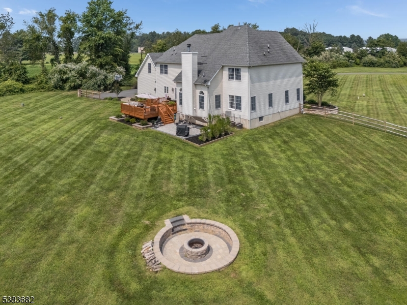 39 Sky Manor Road Pittstown, NJ 08867 - Photo 34 of 42