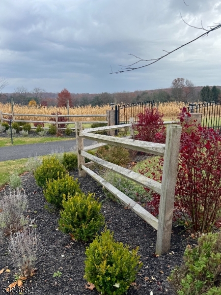 39 Sky Manor Road Pittstown, NJ 08867 - Photo 40 of 42