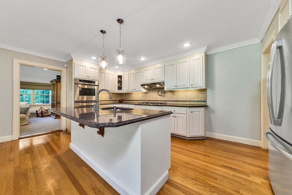 51 Oxford Road Longmeadow, MA 01106 - Photo 11 of 30 Gallery Image 11
