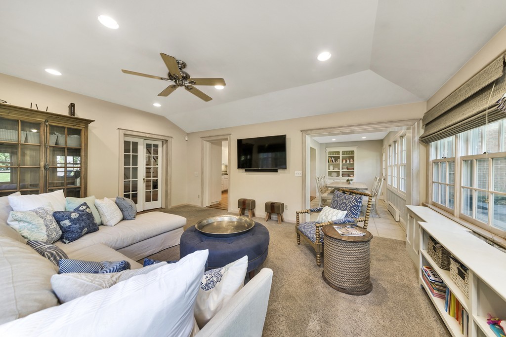 51 Oxford Road Longmeadow, MA 01106 - Photo 7 of 30 Gallery Image 7