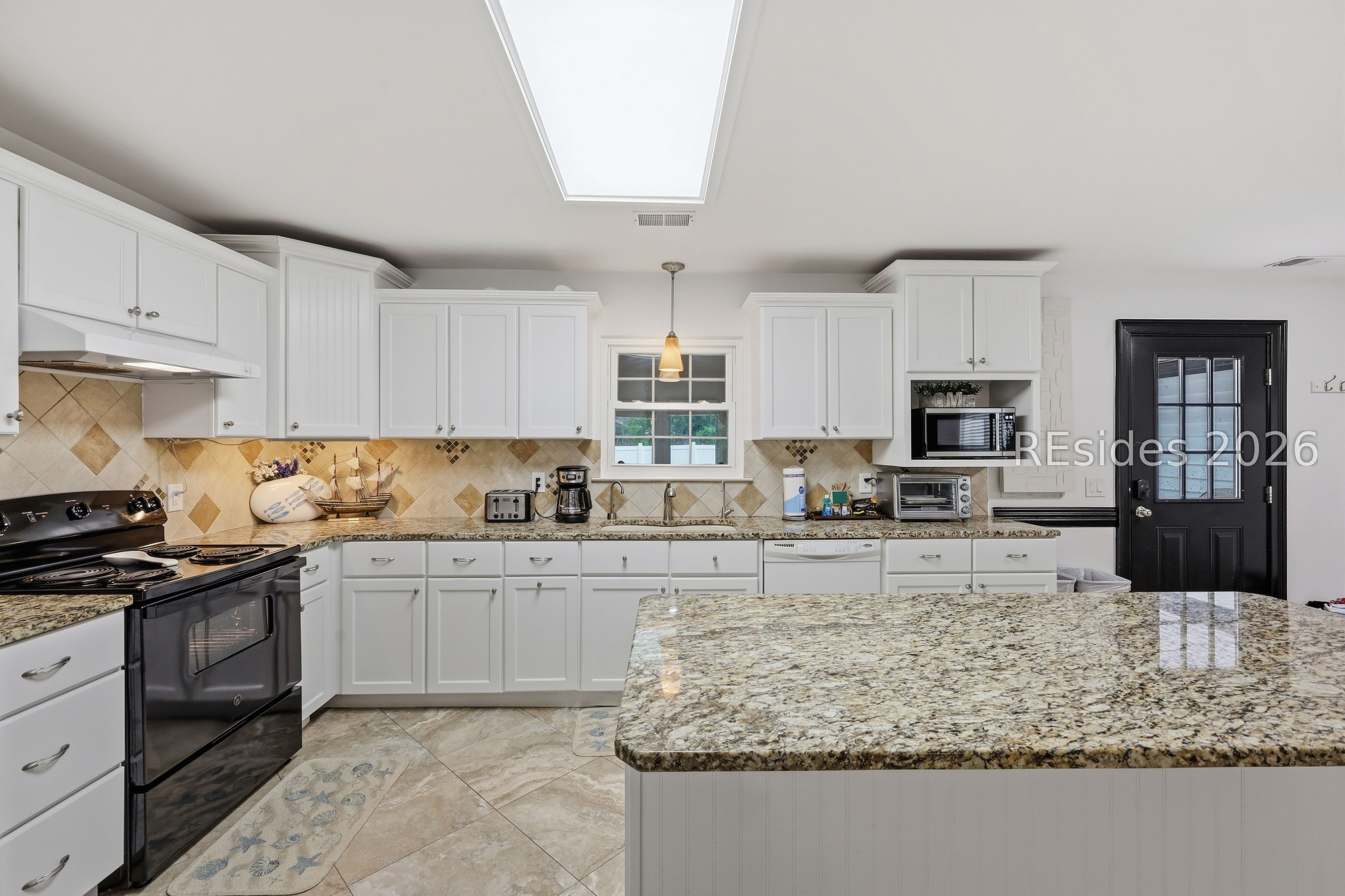 14 Marblehead Road Hilton Head Island, SC 29926 - Photo 13 of 51 Gallery Image 13