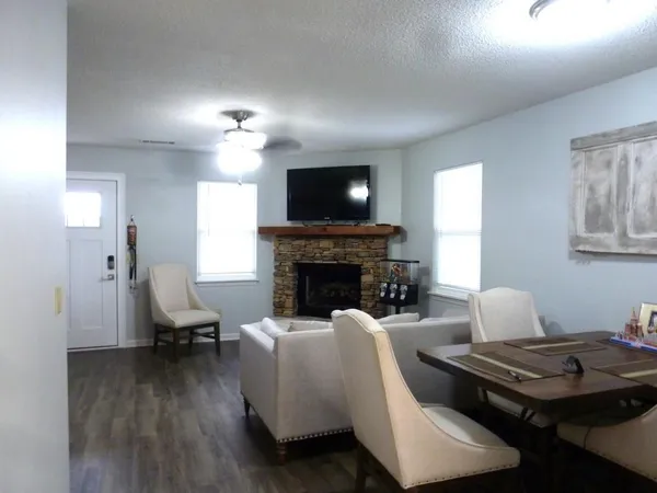 $1,775 | 2840 Capri Drive, Cumming, GA 30041
