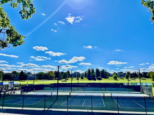 $679,000 | 7 Shoal Creek Court, Lake In The Hills, IL 60156