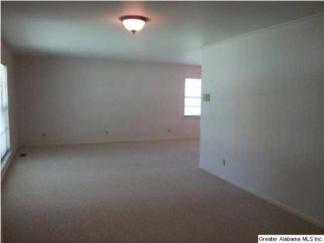 1033 4th Avenue Southwest Alabaster, AL 35007 - Photo 8 of 31