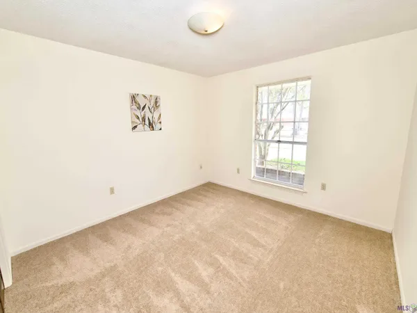 $335,000 | 9023 Whitehall Avenue, Baton Rouge, LA 70806