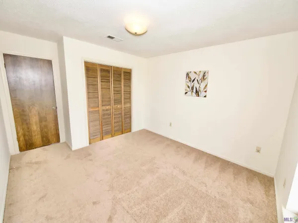 $335,000 | 9023 Whitehall Avenue, Baton Rouge, LA 70806
