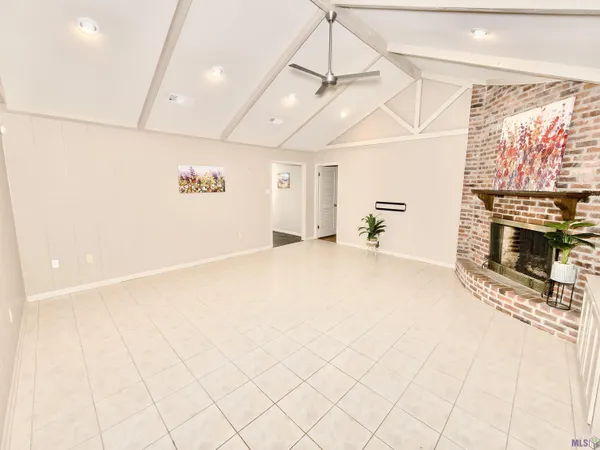 $335,000 | 9023 Whitehall Avenue, Baton Rouge, LA 70806
