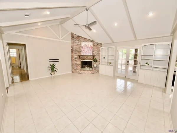 $335,000 | 9023 Whitehall Avenue, Baton Rouge, LA 70806