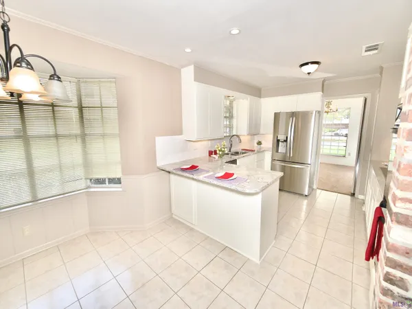 $335,000 | 9023 Whitehall Avenue, Baton Rouge, LA 70806