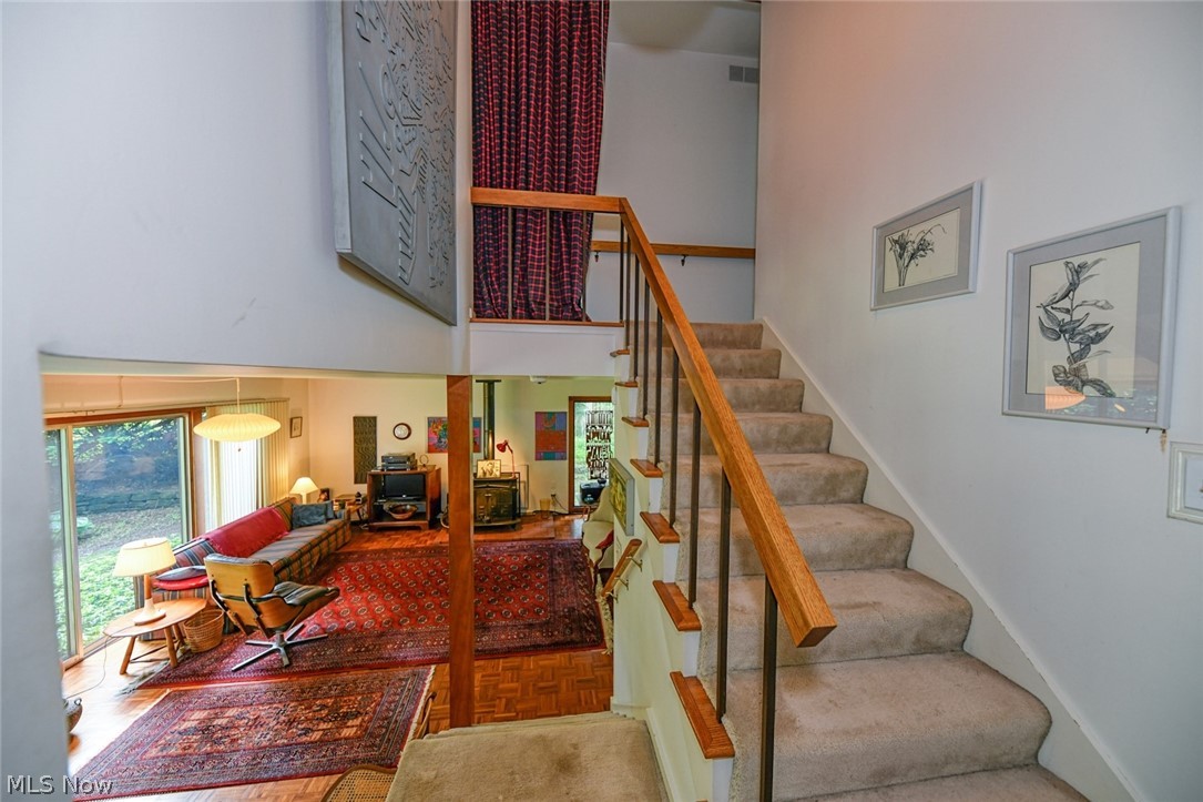7324 Westview Road Kent, OH 44240 - Photo 14 of 28 Now to the bedrooms and upstairs full bath.