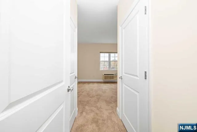 $2,500 | 10 Madison, Unit 204, Cresskill, NJ 07626