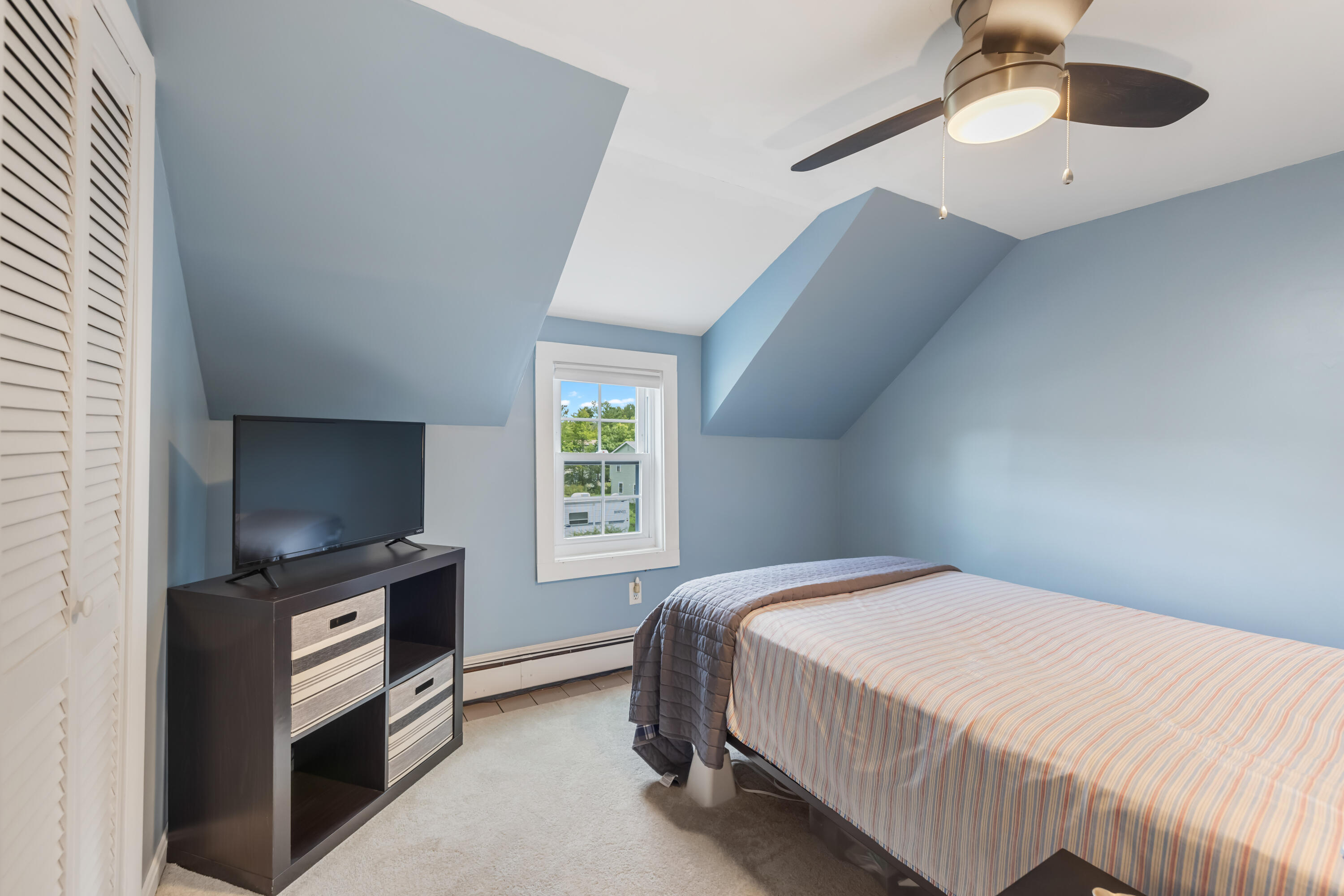 18 Hubbard Street Saco, ME 04072 - Photo 22 of 33 Bedroom 2