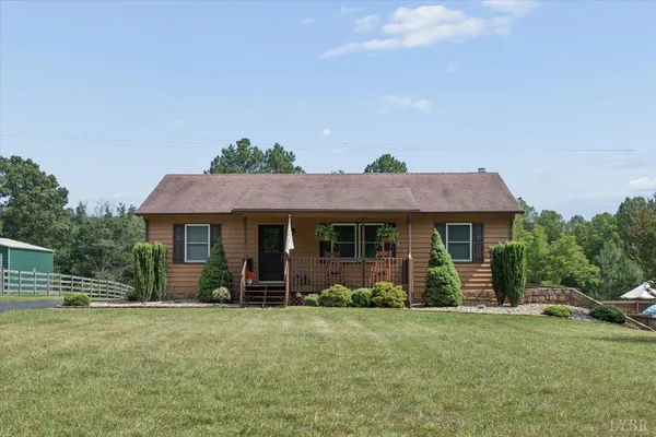$389,900 | 11188 Dickerson Mill Road, Moneta, VA 24121