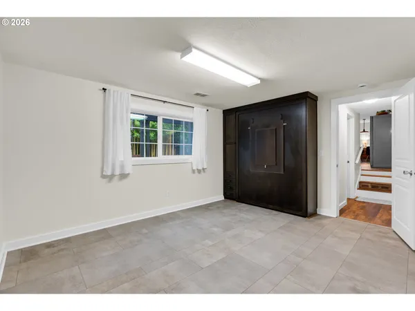 $644,900 | 18370 Franklin Way, Gladstone, OR 97027