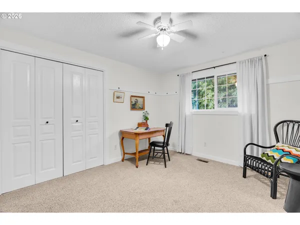 $644,900 | 18370 Franklin Way, Gladstone, OR 97027