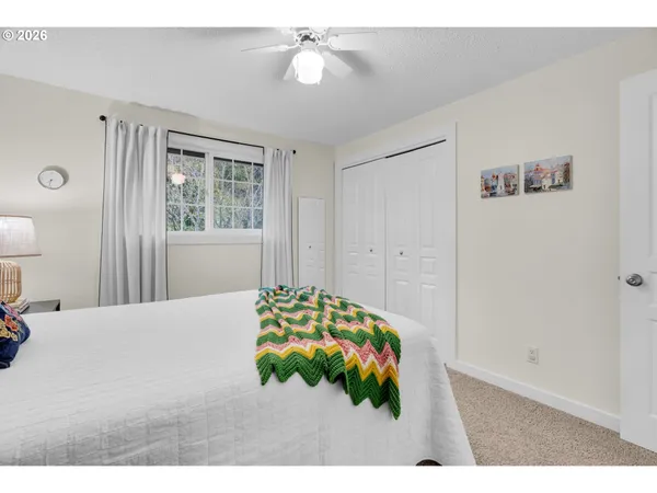 $644,900 | 18370 Franklin Way, Gladstone, OR 97027