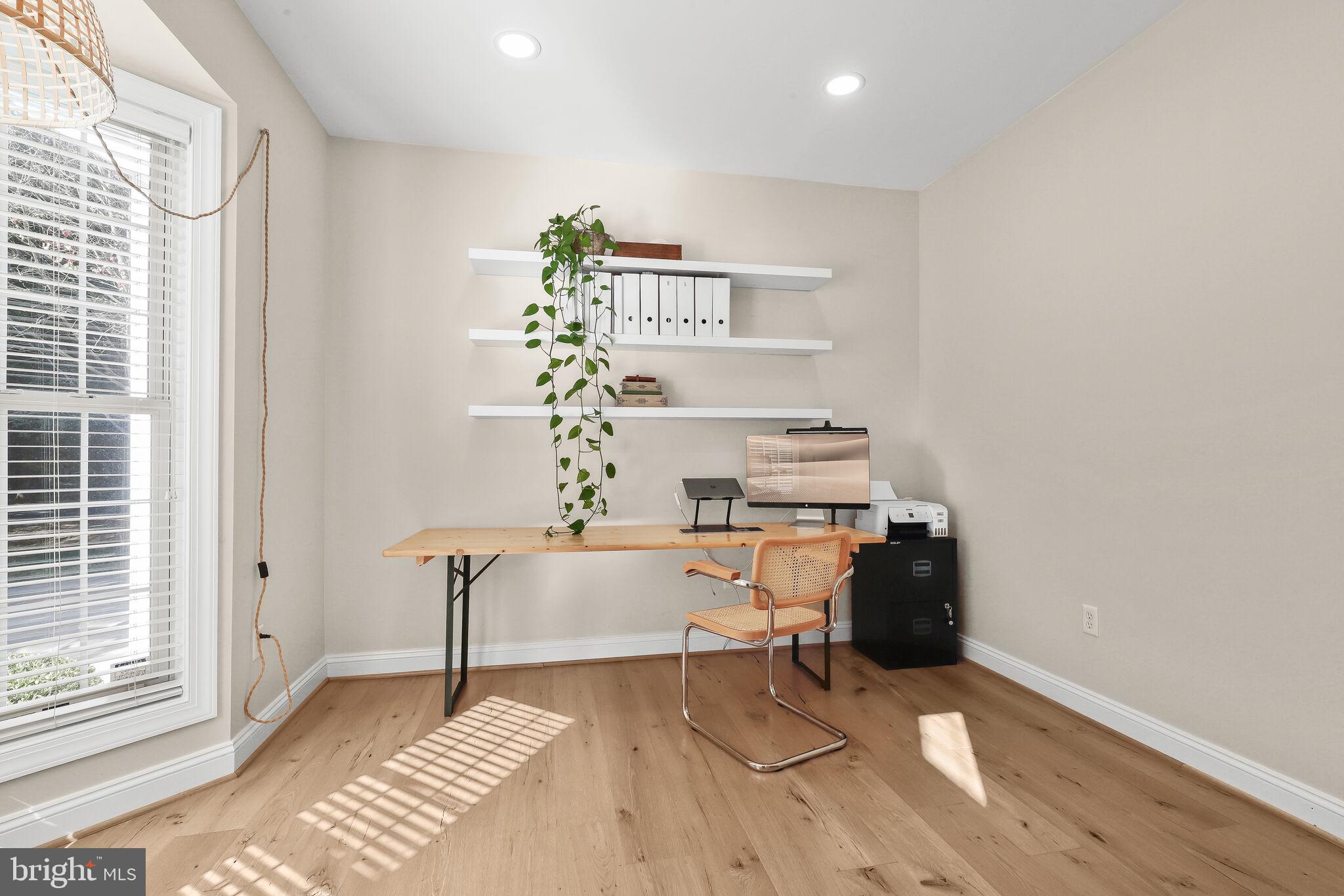 5911 Fall Moon Ride Clarksville, MD 21029 - Photo 9 of 65 Home office