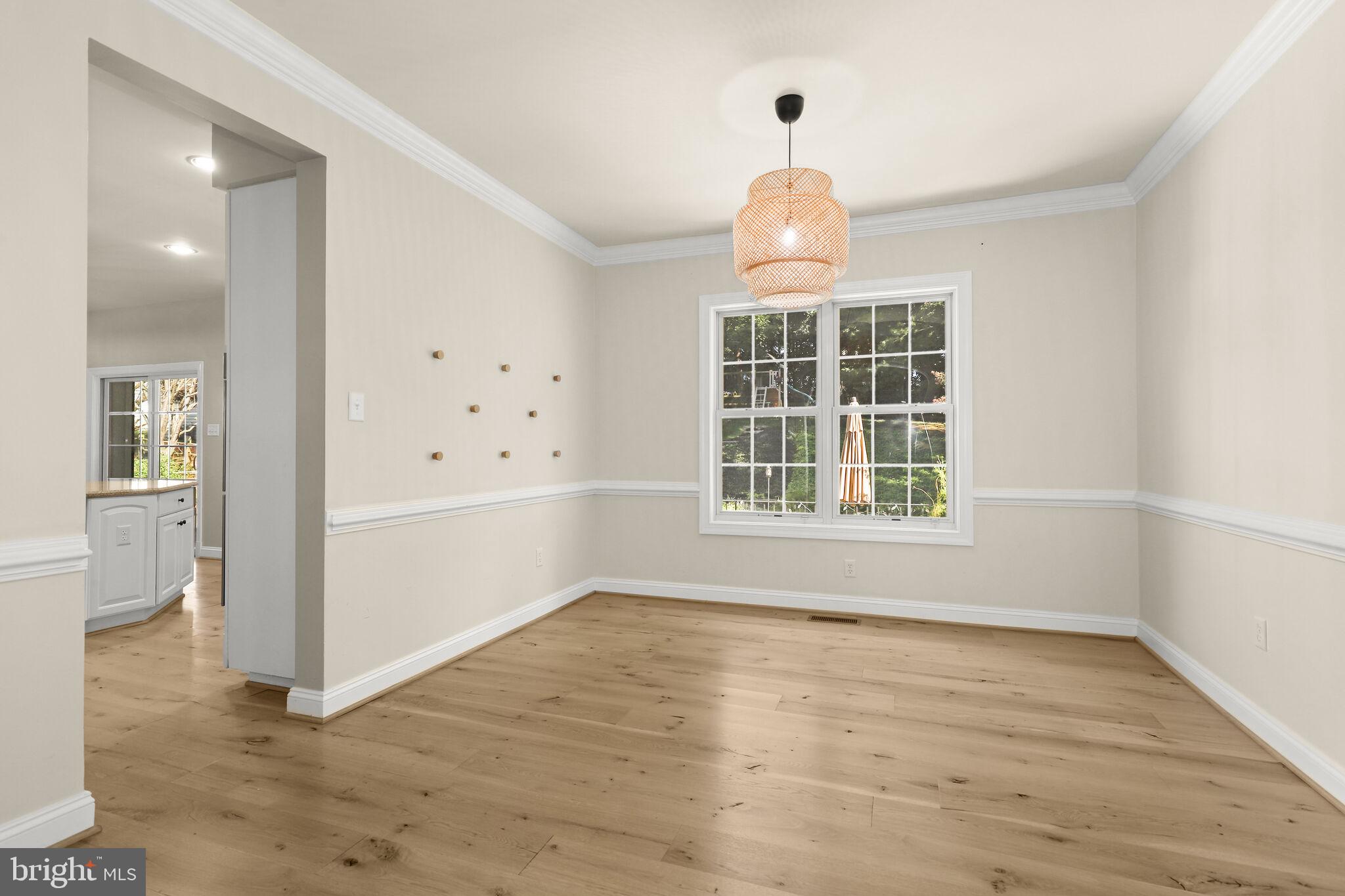 5911 Fall Moon Ride Clarksville, MD 21029 - Photo 14 of 65 Dining room