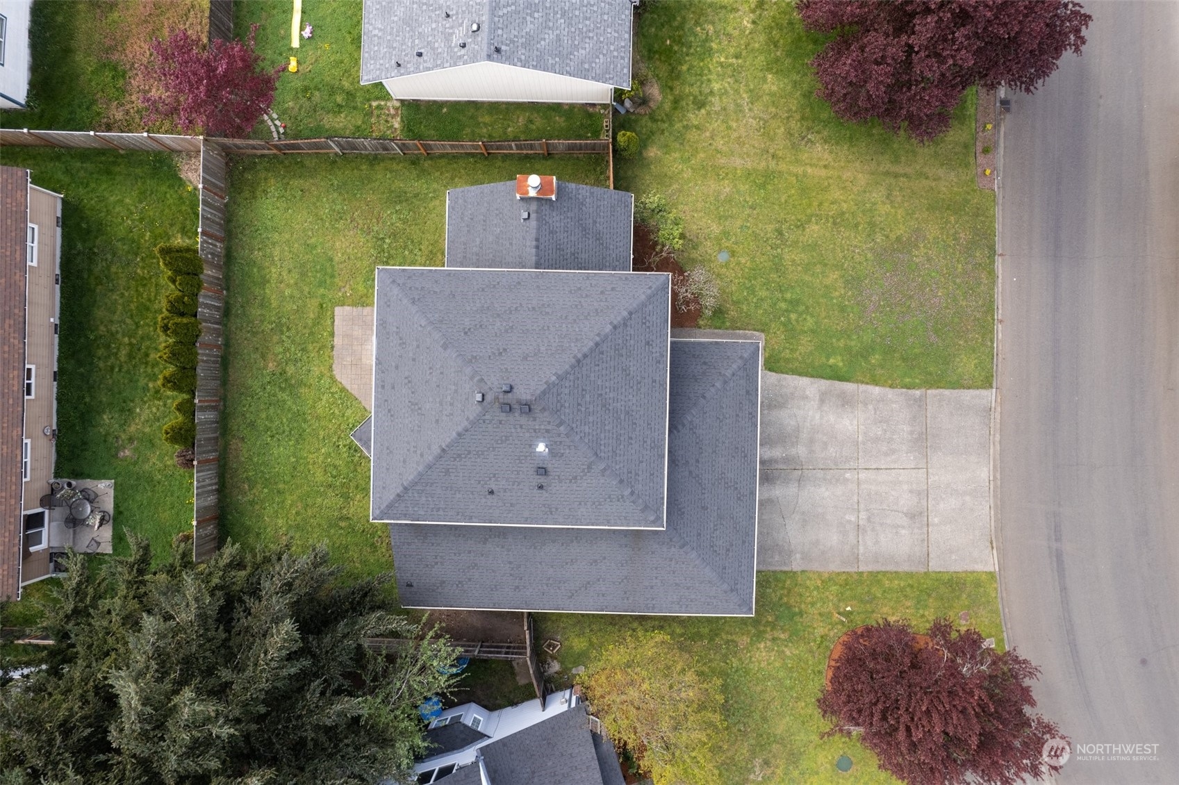 5931 Cherokee Loop Southeast Lacey, WA 98513 - Photo 6 of 35 Gallery Image 6