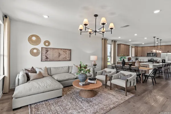 $344,165 | 535 Nightingale Avenue, Marion, TX 78124