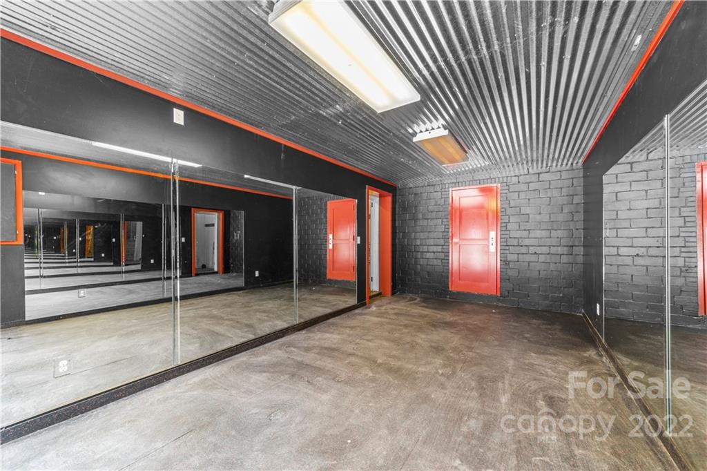 844 Lincolnton Road Salisbury, NC 28144 - Photo 21 of 36 a view of empty room with window