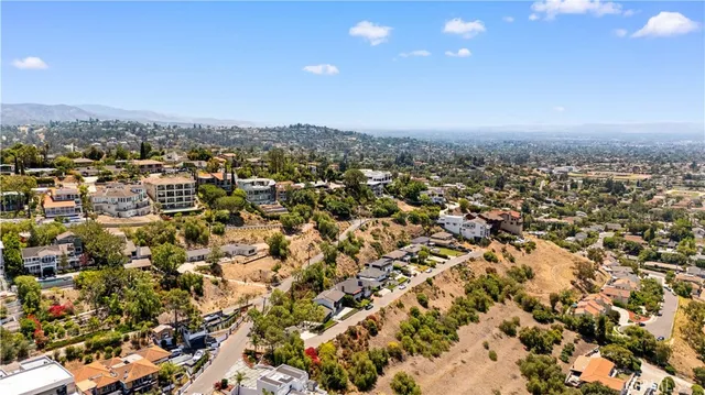 $1,850,000 | 12284 Circula Panorama Place, Santa Ana, CA 92705