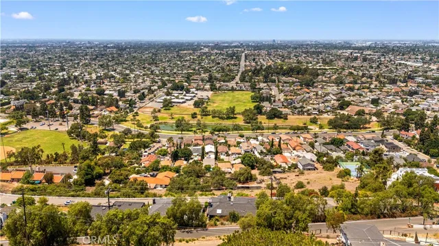 $1,850,000 | 12284 Circula Panorama Place, Santa Ana, CA 92705