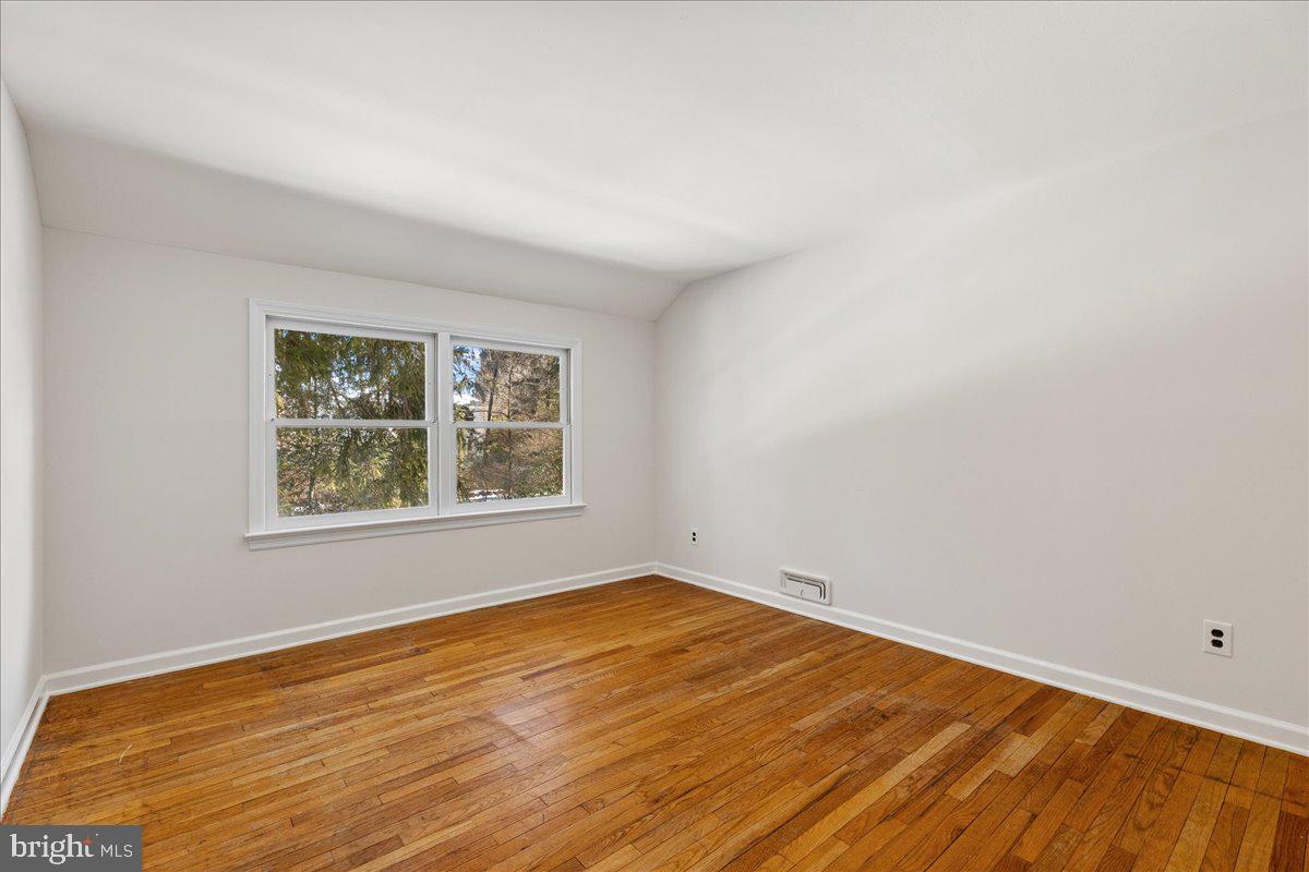 139 Laurel Road Princeton, NJ 08540 - Photo 23 of 29 Gallery Image 23