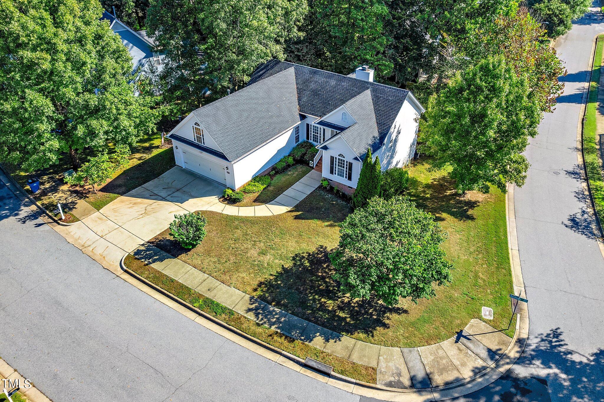 2917 Beehnon Way Raleigh, NC 27603 - Photo 37 of 39 26-web-or-mls-2917 Beehnon (29 of 31)