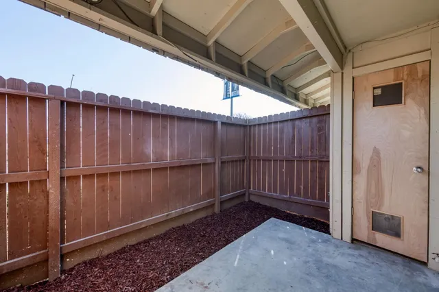 $135,000 | 1221 North Peach Avenue, Unit 101, Fresno, CA 93727