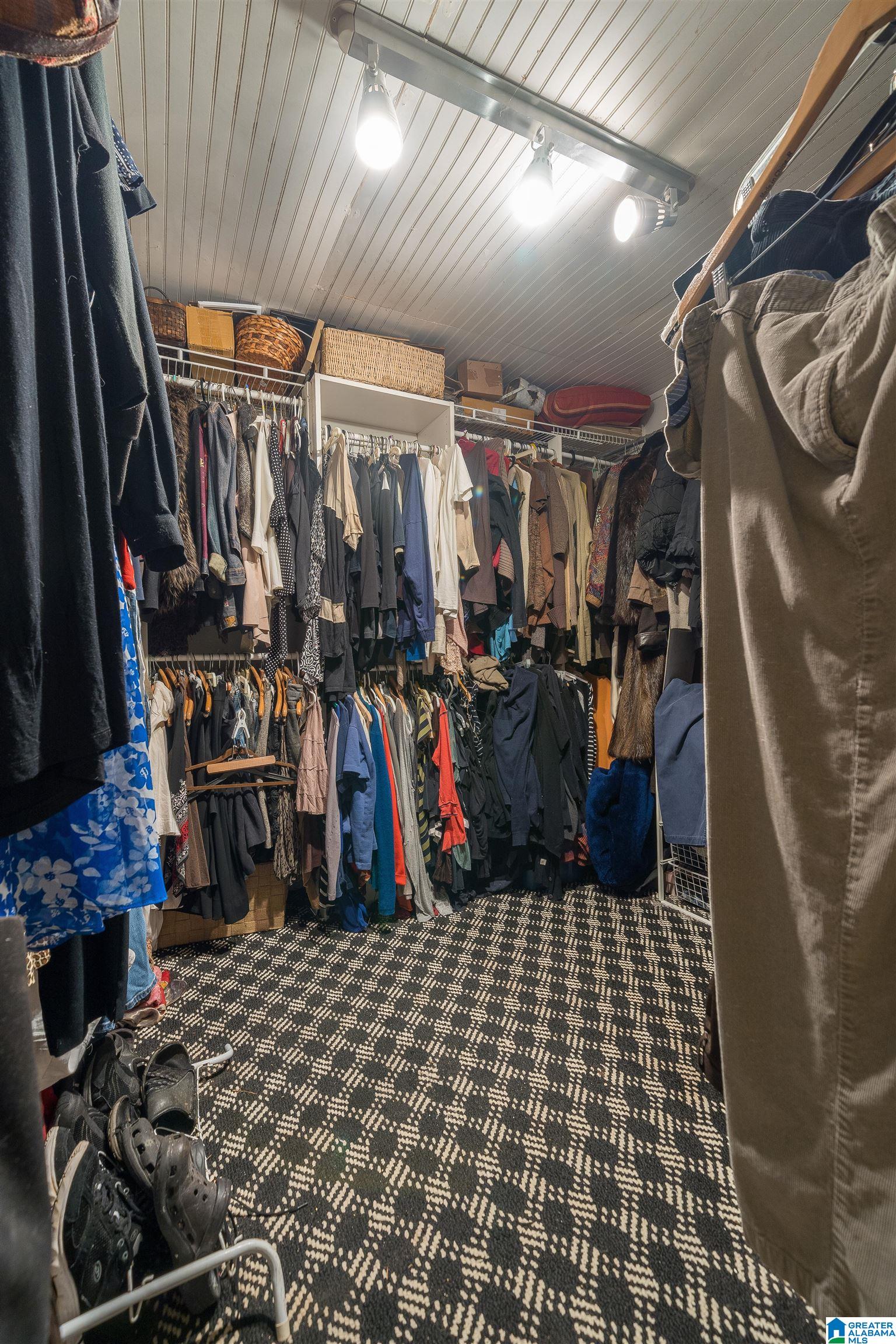 940 Hitching Post Lane Birmingham, AL 35210 - Photo 24 of 43