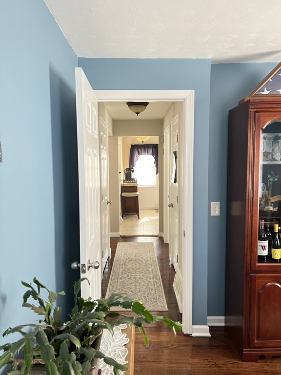 112 West Canton Circle Springfield, MA 01104 - Photo 12 of 38