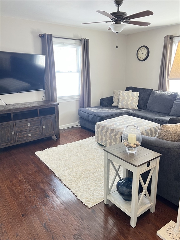 112 West Canton Circle Springfield, MA 01104 - Photo 18 of 38