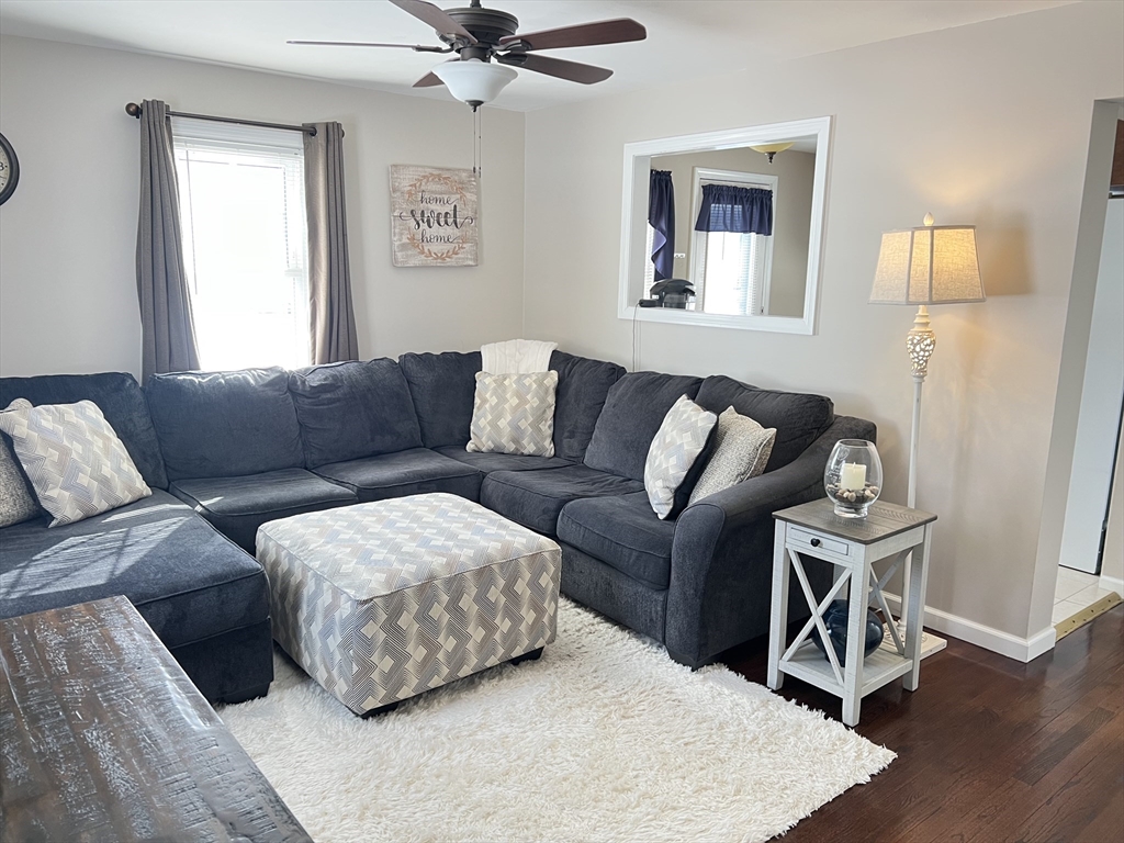 112 West Canton Circle Springfield, MA 01104 - Photo 19 of 38