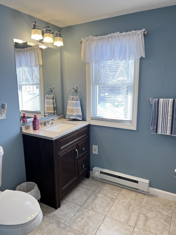 112 West Canton Circle Springfield, MA 01104 - Photo 23 of 38