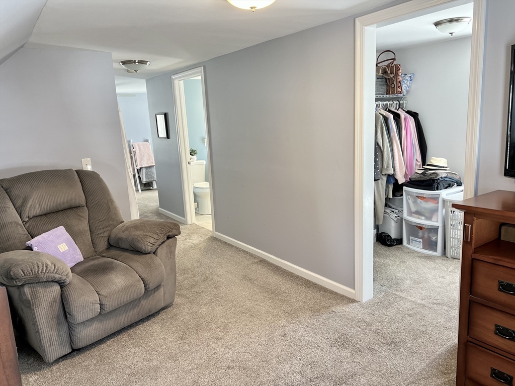 112 West Canton Circle Springfield, MA 01104 - Photo 28 of 38