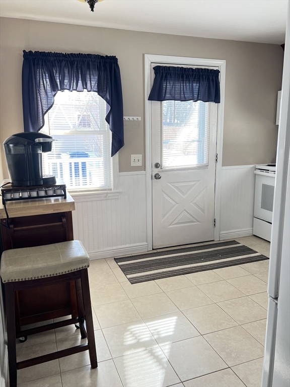 112 West Canton Circle Springfield, MA 01104 - Photo 31 of 38