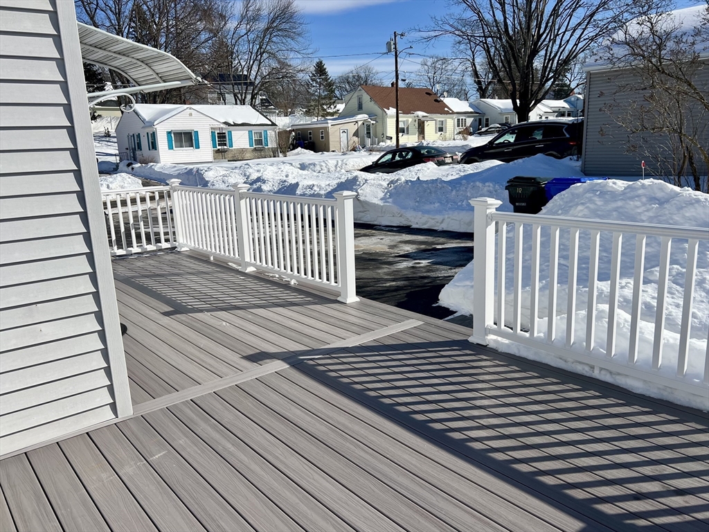 112 West Canton Circle Springfield, MA 01104 - Photo 5 of 38