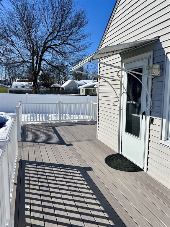 112 West Canton Circle Springfield, MA 01104 - Photo 6 of 38