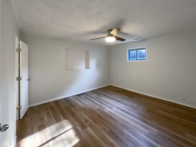 $246,000 | 17 Crestview Drive, Greenwood, IN 46143